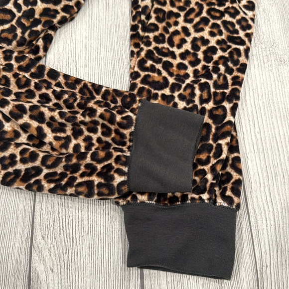 Secret Treasures Velour Animal Print Pajama Bottoms - Picture 5 of 5